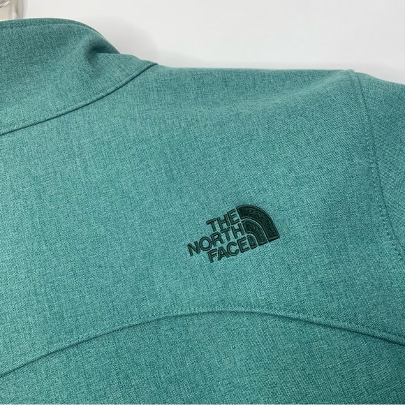 The North Face WindWall Apex Bionic Jacket. Green. Size Small. - Picture 5 of 9
